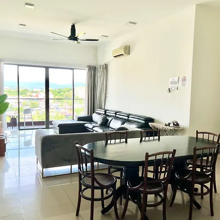 By The Pool At Imago Loft Residences Kota Kinabalu Exterior photo