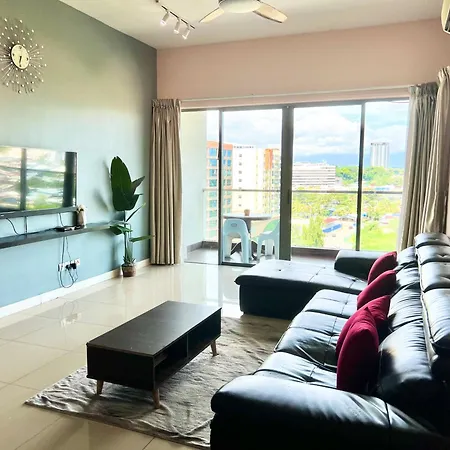 By The Pool At Imago Loft Residences Kota Kinabalu Exterior photo