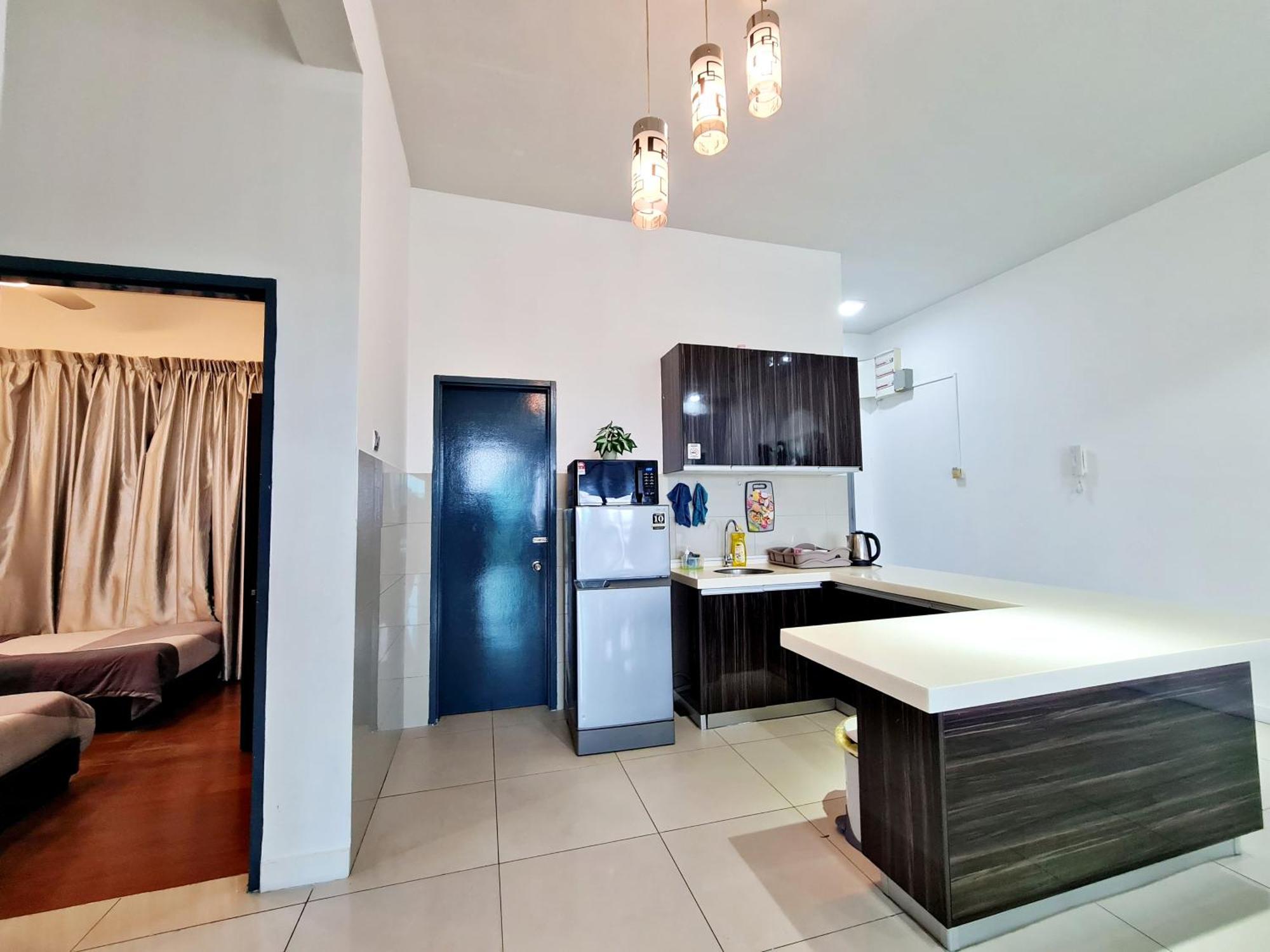 Pangsapuri By The Pool At Imago Loft Residences Kota Kinabalu